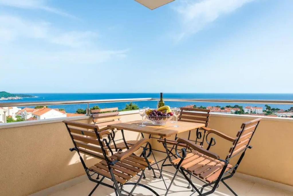 דוברובניק Apartment Belvedere With Magnificent Sea View Terrace מראה חיצוני תמונה